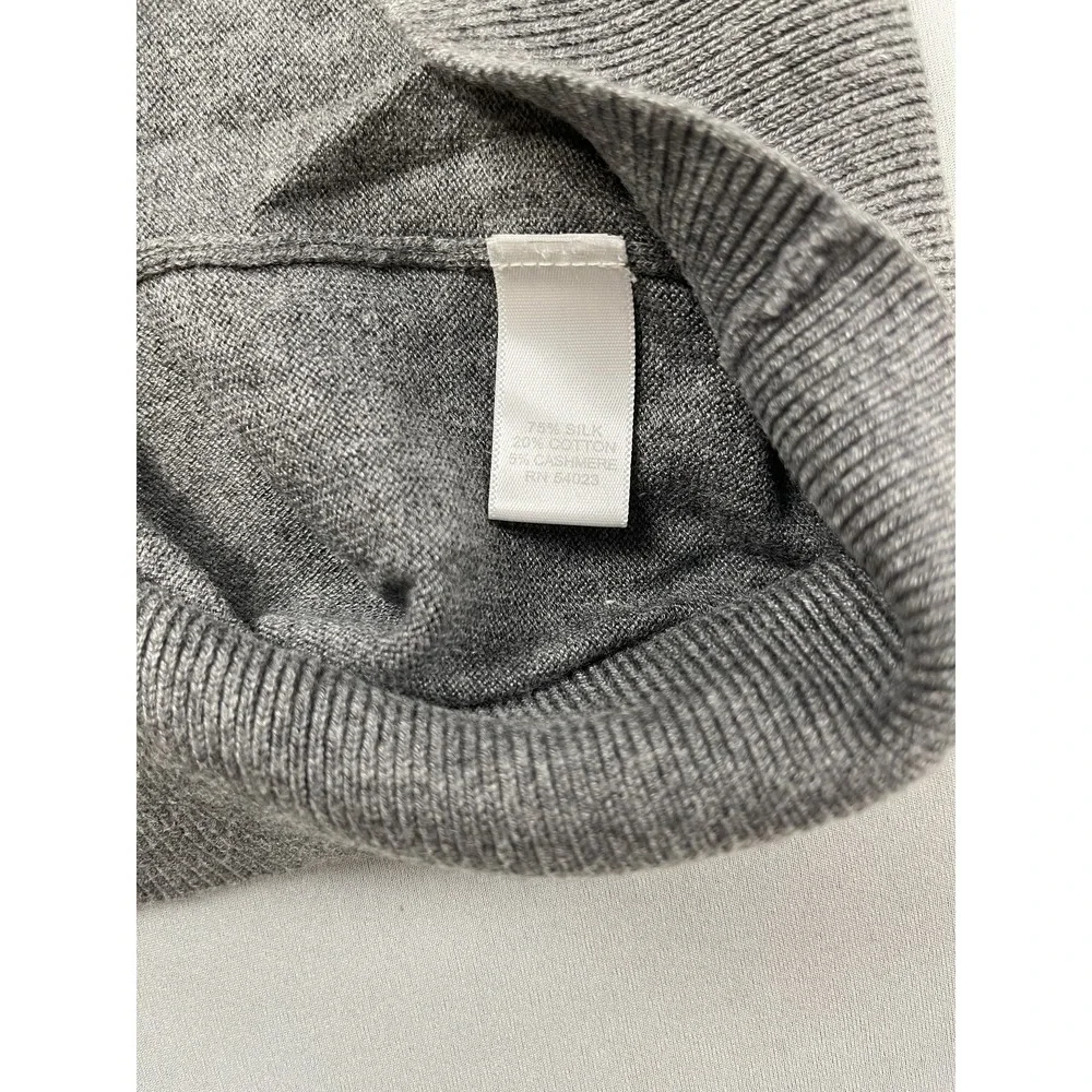 Banana Republic‎ Men's Gray V-Neck Sweater Size M Silk Cotton Cashmere Blend